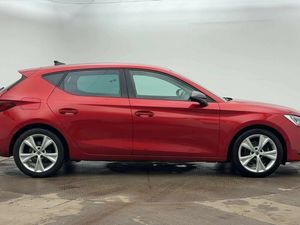 SEAT Leon Hatchback FR - Image 2