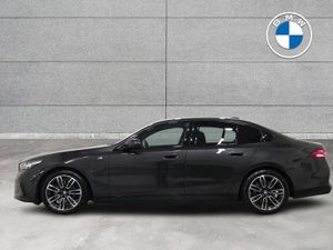 BMW 5-Series 530e M Sport Saloon - Image 4