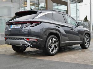 Hyundai Tucson 2WD Executive Plus HEV Auto,CAR OF - Image 4