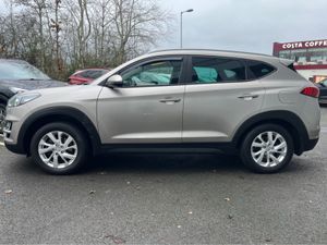 Hyundai Tucson 1.6 DIESEL EXECUTIVE - Image 4