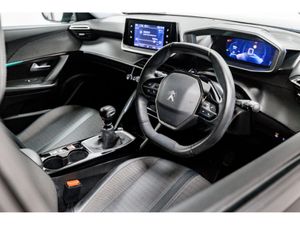 Peugeot 2008 Allure 1.5 Diesel 110HP - Image 2