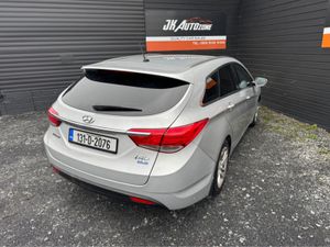 Hyundai i40 1.7 COMFORT 4DR - Image 4
