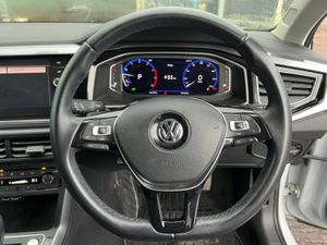 Volkswagen Polo HIGHLINE 1.0 TSI // FULL SERVICE H - Image 4