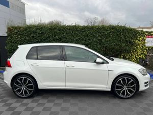 Volkswagen Golf R-LINE PACK 1.2 TSI // FULL SERVIC - Image 2