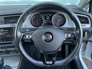 Volkswagen Golf R-LINE PACK 1.2 TSI // FULL SERVIC - Image 4