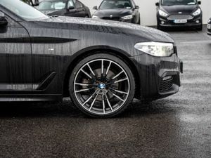 BMW 5-Series D G30 M Sport *Great Spec* - Image 3