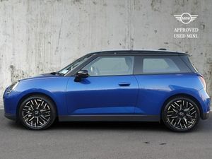 Mini Cooper Cooper E - Image 4