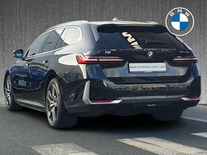 BMW i5 eDrive40 Sport Edition Touring - Image 3