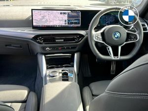 BMW i4 eDrive35 M Sport - Image 4