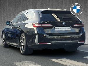 BMW i5 eDrive40 Sport Edition Touring - Image 3
