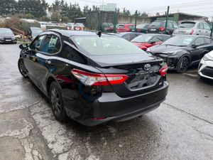 2020 Toyota Camry Hybrid Automatic - Image 4