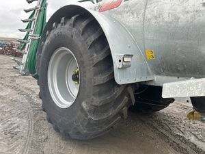 New Abbey 1650GL Slurry Tank with Trailing Shoe - Image 4