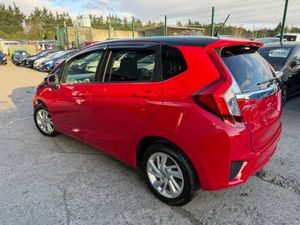 2013 Honda Fit Hybrid Automatic / Leather Spec - Image 4