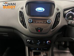 Ford Transit Courier 1.5 TDCi Limited Panel Van - Image 4