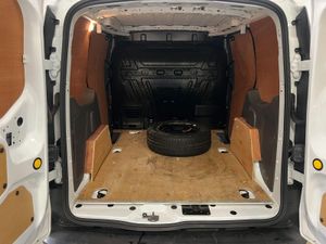 Ford Transit Connect 1.0 210 EcoBoost Panel Van - Image 3