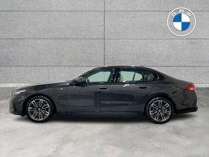 BMW 5-Series 530e M Sport Saloon - Image 3