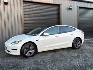 212 Tesla Model 3 Standard Plus - Image 3