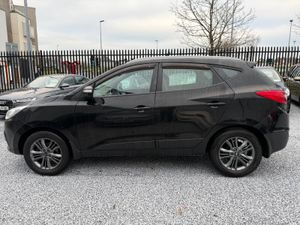 2015 (151) Hyundai IX35 1.7 CRDI Executive - Image 4