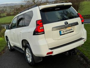 Toyota Land Cruiser 2021 + vat - Image 4