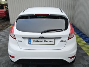 2015 Ford Fiesta TITANIUM 1.0 Petrol - Image 3