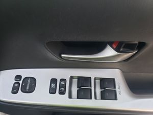 Toyota Prius 2014 - Image 3