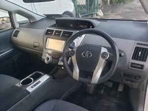 Toyota Prius 2014 - Image 2
