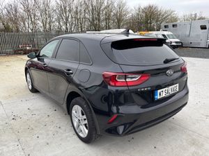 21 Ceed Van DOE 10/26 73km No damage - Image 4