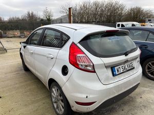 16 Fiesta Titanium 1.0 Petrol NCT 7/26 125km - Image 4