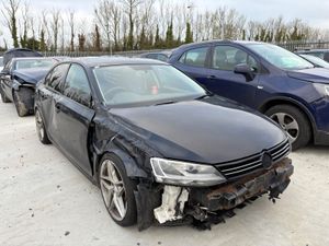 14 Jetta CL Tdi 1.6 200km Starting - Image 2