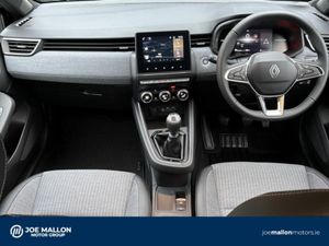 Renault Clio TCe 90 DFull Techno - Image 4