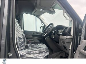 Volkswagen Crafter MWB 177HP HL HIGH ROOF 4MO AUTO - Image 2