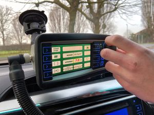 New Wessex Polar One Salt Spreader - Image 4