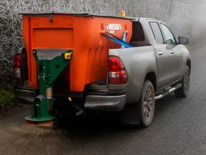 New Wessex Polar One Salt Spreader - Image 2