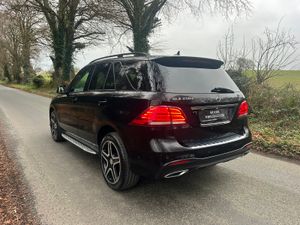 162 MERCEDES GLE250 AMG PREMIUM NIGHT PACK - Image 2