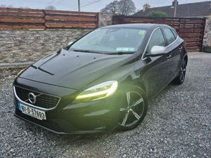 2016 Volvo V40 R-LINE 2.0D - Image 3