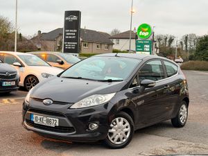 Ford Fiesta 2010 1.2 petrol - Image 2