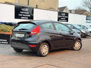 Ford Fiesta 2010 1.2 petrol - Image 4
