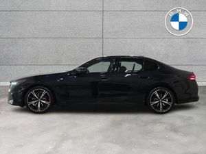 BMW 5-Series 530e M Sport Pro Saloon - Image 4