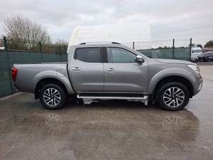 2017 Nissan Navara  Tekna  2.3 Diesel - Image 3