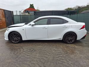 142 Lexus 300H  Hybrid  Automatic - Image 2