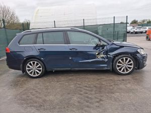 €500 OFF!!! 2014 Volkswagen Golf 2.0 Tdi - Image 4