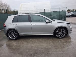 2017 Volkswagen Golf  Trendline TDI - Image 3
