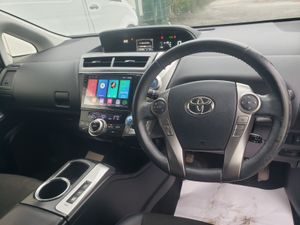 Toyota Prius 2017Alpha 7 seater - Image 4