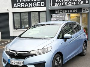 2016 Honda Fit 1.5 Hybrid Auto,Top Specs,36K Miles - Image 3