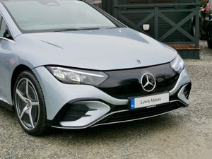 2024 Mercedes Benz EQE 300 AMG LINE PREMIUM - Image 2