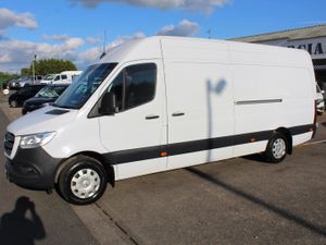 2024 Mercedes-Benz Sprinter 317 L3H2 Premium - Image 3