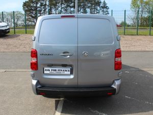 2022 Vauxhall Vivaro 2900 L2H1 Sportive - Image 4