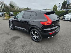 Volvo XC40 R-DESIGN - Image 3