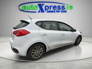 Kia Ceed 1.4 Crdi 1 5DR - Image 3