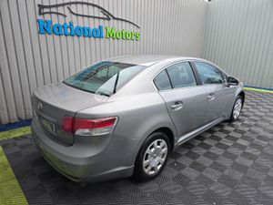 2010 Toyota Avensis 2.0 D-4D Terra - Image 3